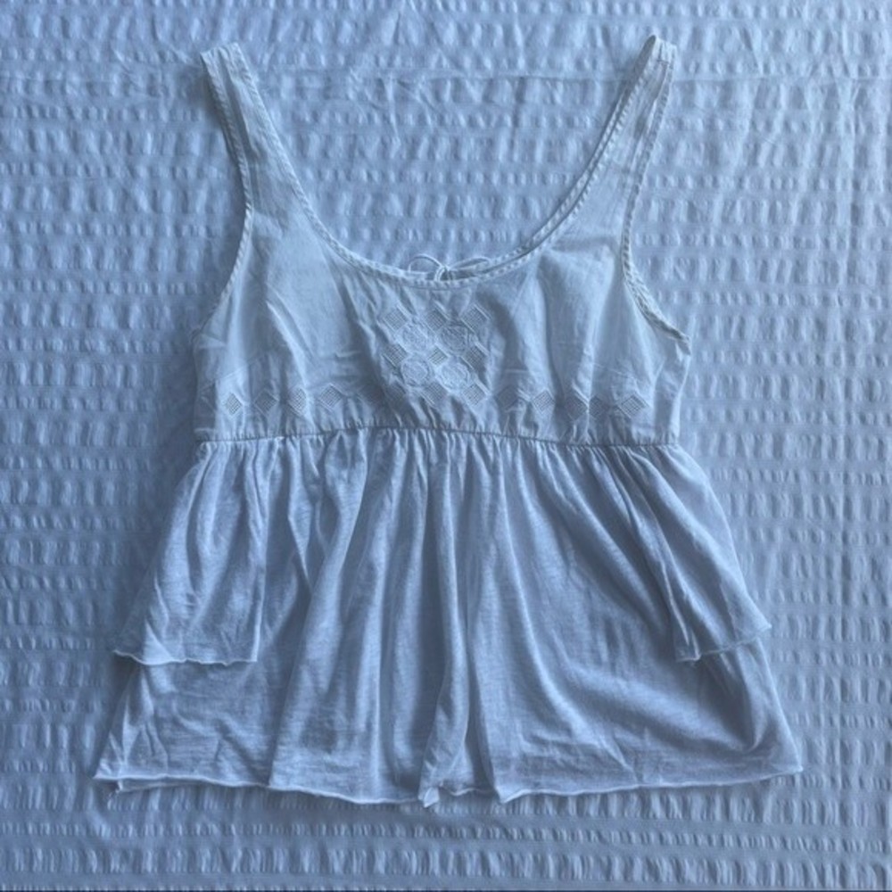 White American Eagle tank, size small